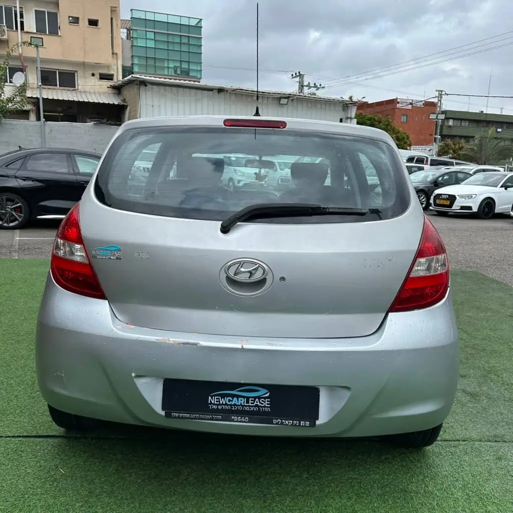 מימון לרכב יונדאי I20 GLI 2010