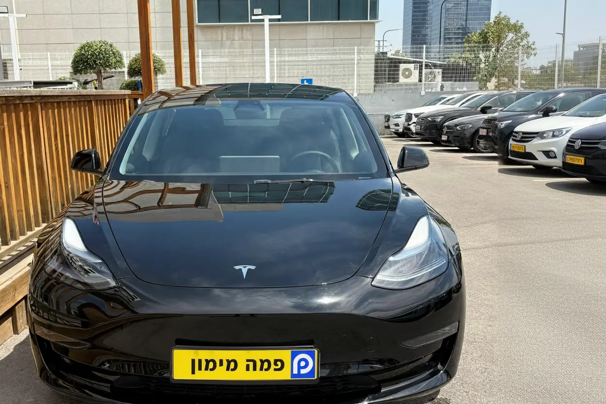 טסלה MODEL 3 PERFORMANCE