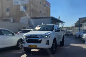 מימון ל-D-MAXLS PREMIUM2022