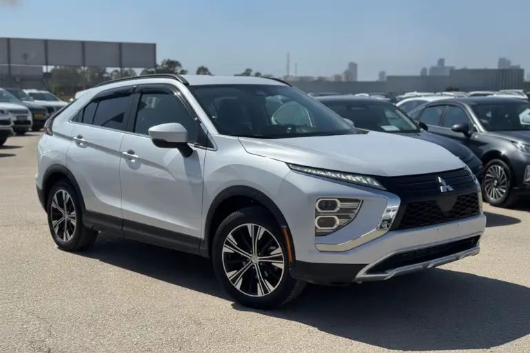מימון ל-ECLIPSE CROSSPREMIUM PHEV2024