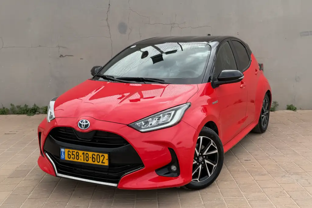 מימון ל-YARIS HYBRIDPREMIERE ED.2021