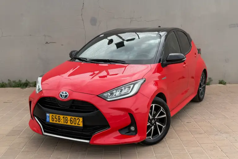 מימון ל-YARIS HYBRIDPREMIERE ED.2021