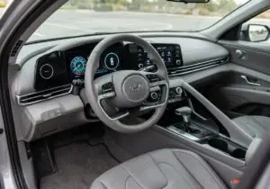 מימון ל-ELANTRA HEVPREMIUM20220