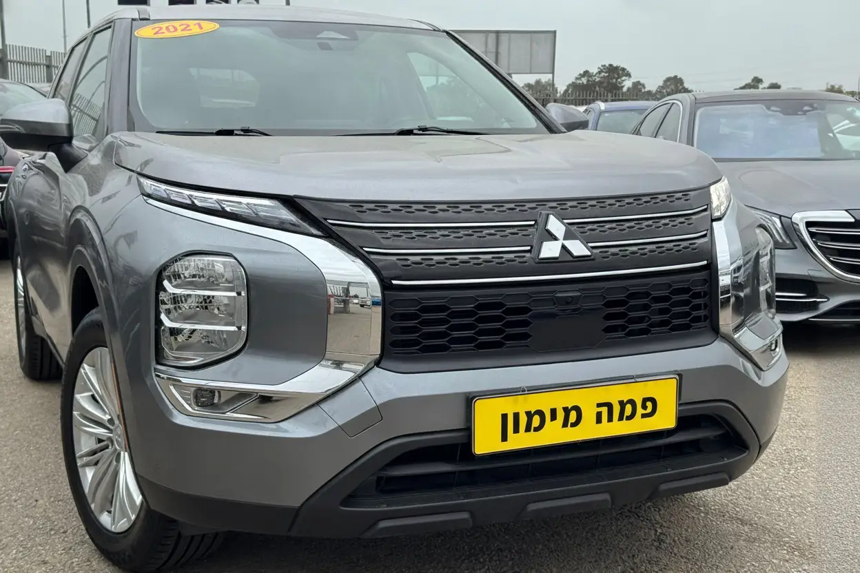 מיצובישי OUTLANDER EXECUTIVE